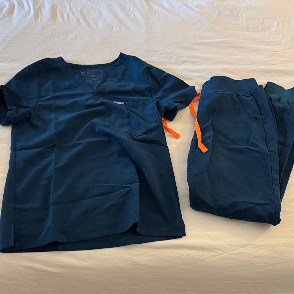 Figs Dark Blue Scrub Set with Orange Accents